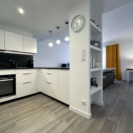 Apartament Magnifique 3 Pieces Avec Double Vue