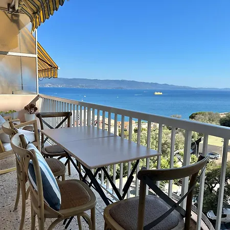 Magnifique 3 Pieces Avec Double Vue Ajaccio (Corsica)